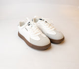 Women Sneakers J0357w