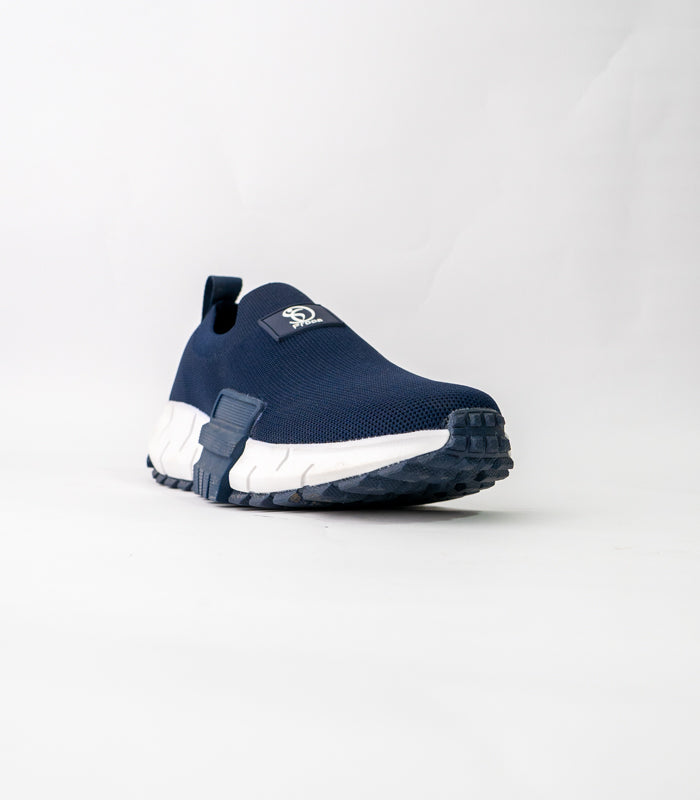 Men Sneakers R0472q