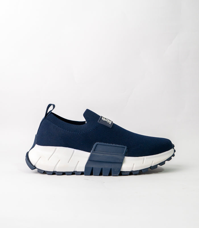 Men Sneakers R0472q