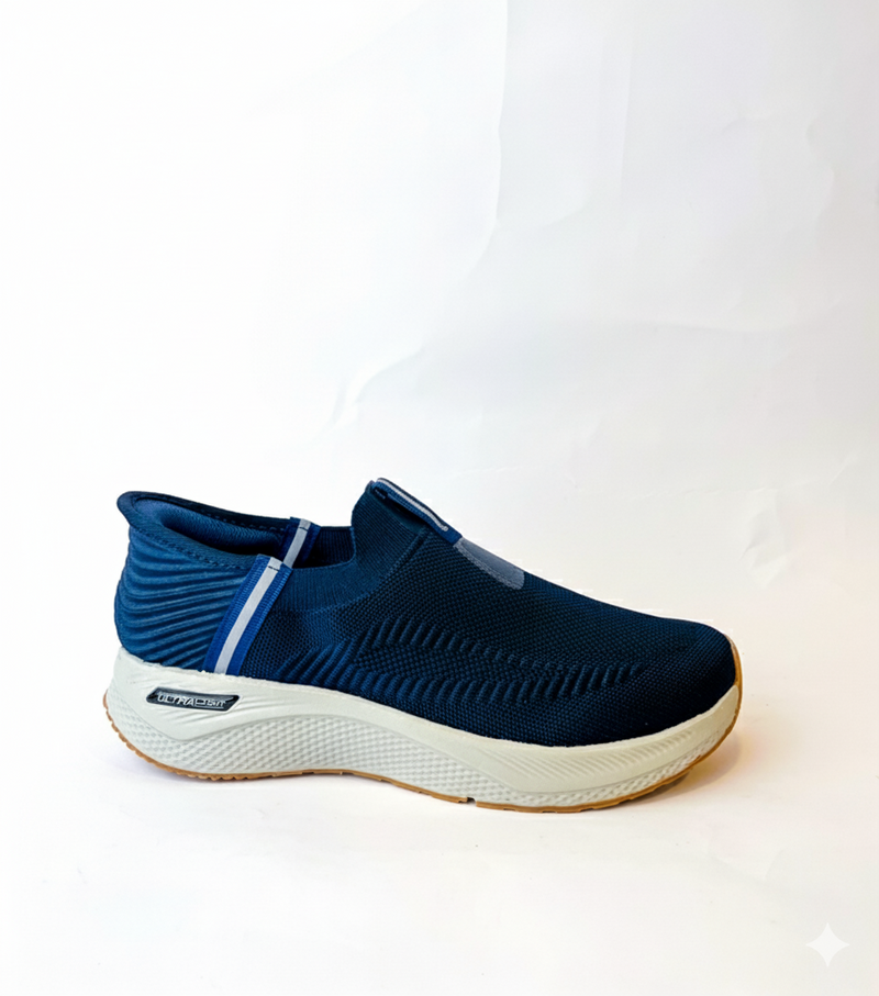 Men Sneakers R0476Q