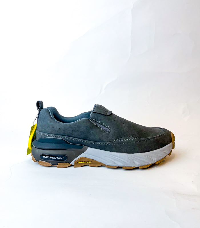 Men Sneakers R0469G