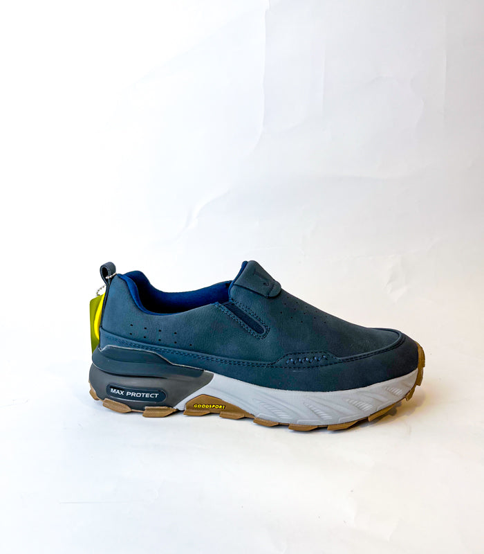 Men Sneakers R0469q