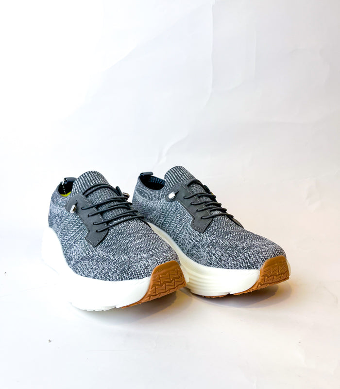 Men Sneakers R0473g