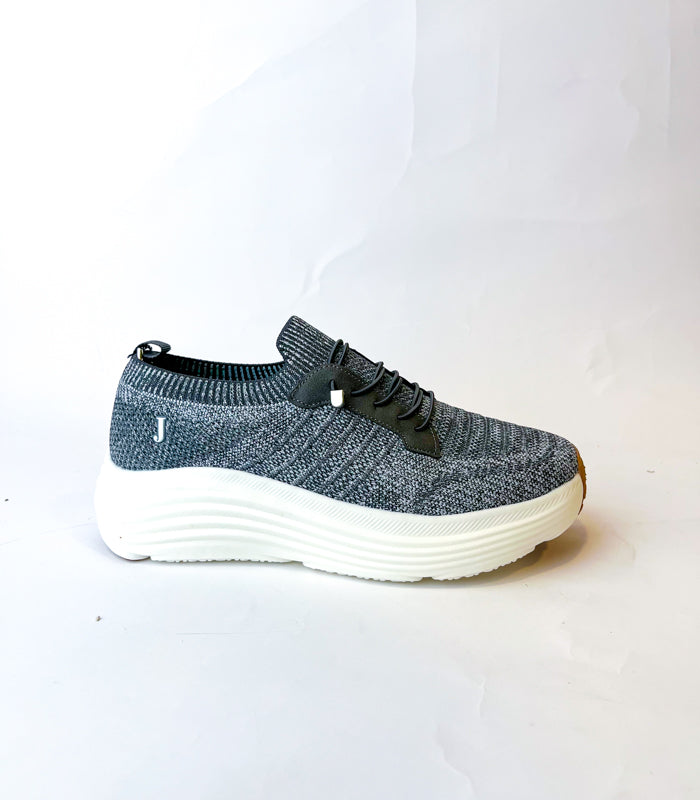Men Sneakers R0473g