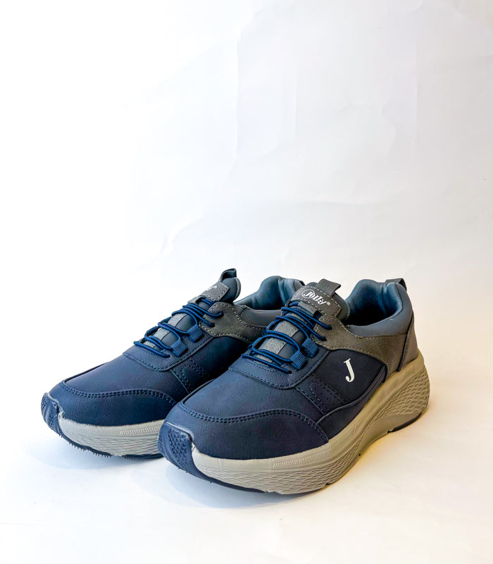 Men Sneakers R0470Q