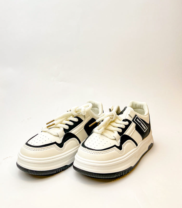 Women Sneakers J0354C