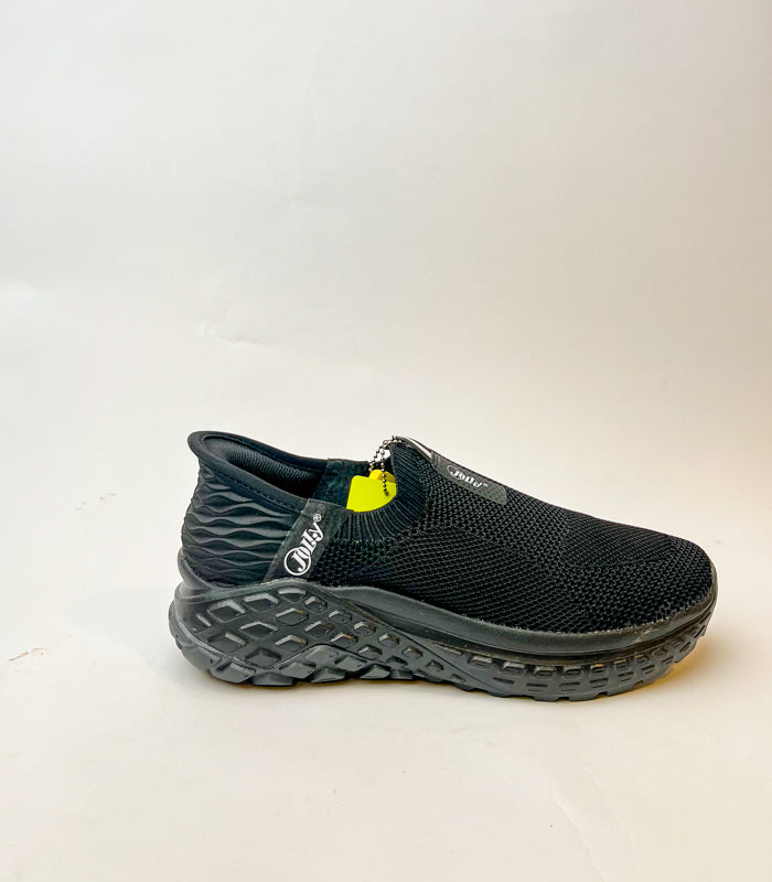 Men Sneakers R0471C
