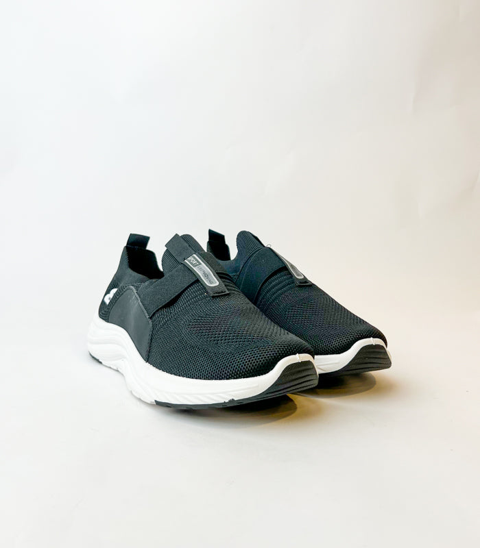Men Sneakers R0477c