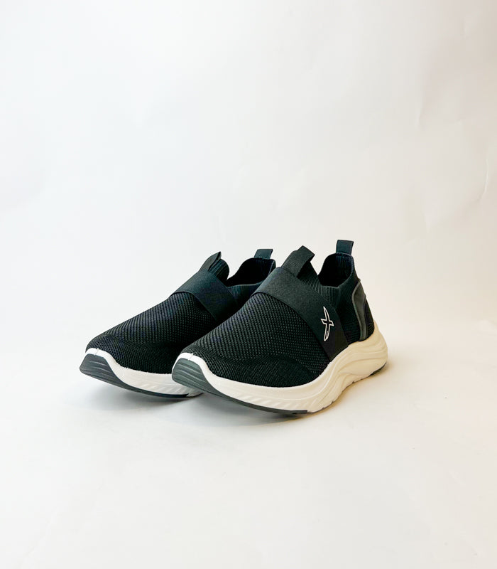 Men Sneakers R0479c