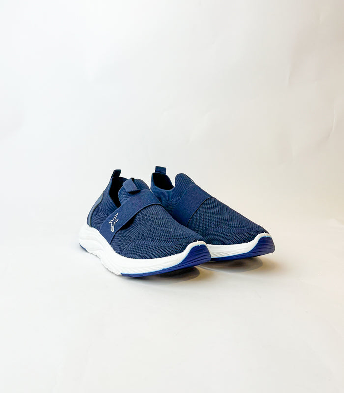 Men Sneakers R0479q