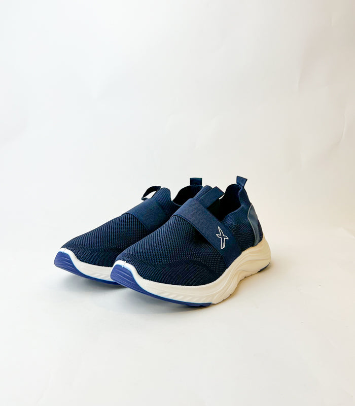 Men Sneakers R0479q