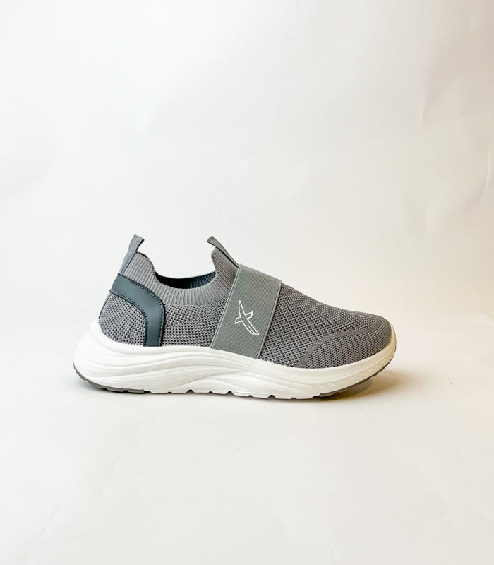 Men Sneakers R0479g