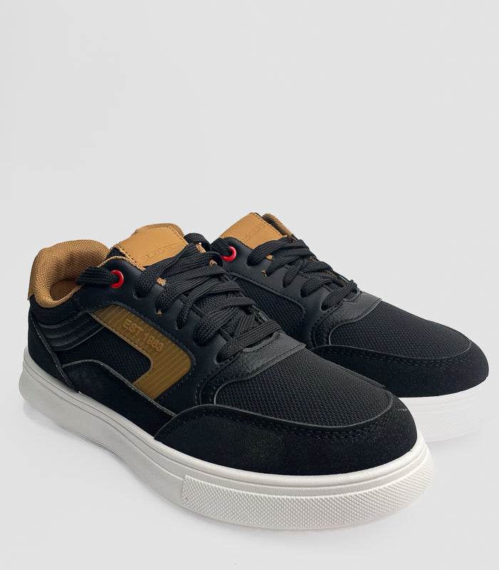 Men Sneakers R0500C