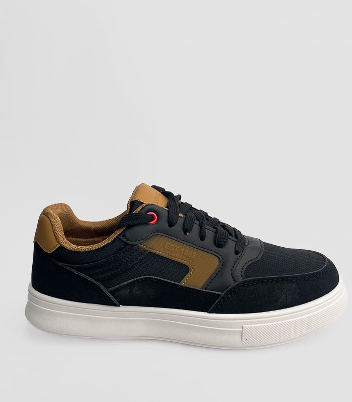 Men Sneakers R0500C