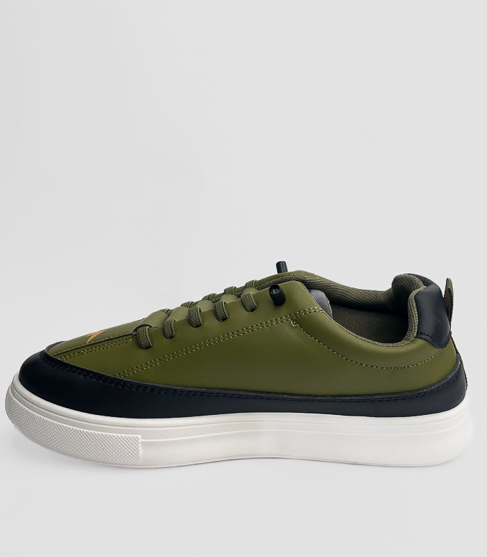 Men Sneakers R0499K
